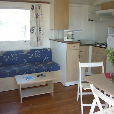 Ulvf Les Beaupins 3* Saint-Denis-dʼOléron