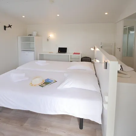 Ulvf Les Beaupins Aldeamento Turístico 3*