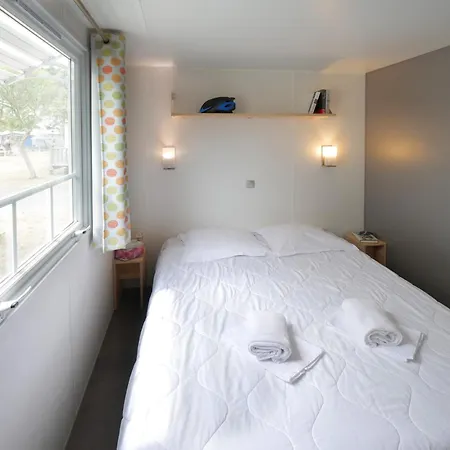 Aldeamento Turístico Ulvf Les Beaupins Saint-Denis-dʼOléron