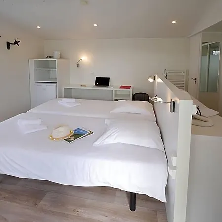 Ulvf Les Beaupins 3* Saint-Denis-dʼOléron