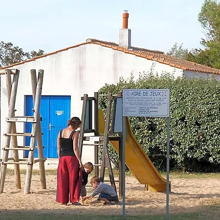 Ulvf Les Beaupins 3* Saint-Denis-dʼOléron