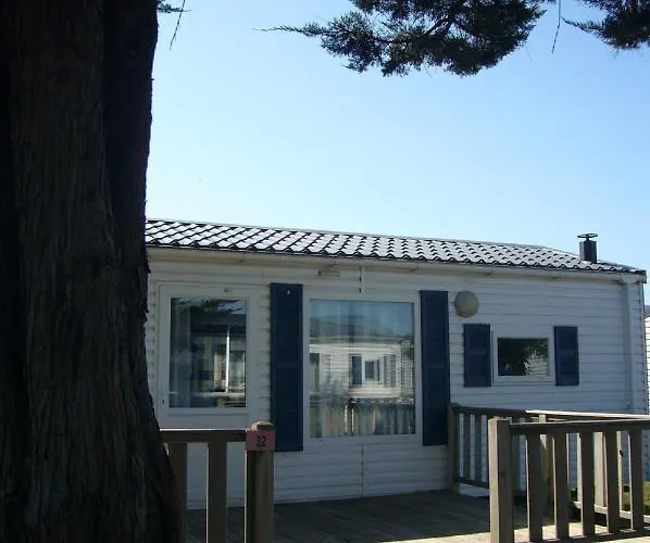 Ulvf Les Beaupins Aldeamento Turístico 3*