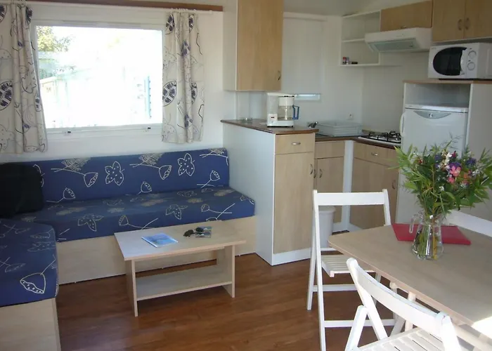 Ulvf Les Beaupins 3* Saint-Denis-dʼOléron