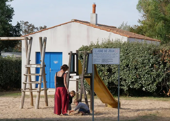 Ulvf Les Beaupins Saint-Denis-dʼOléron