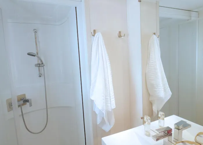 Ulvf Les Beaupins Aldeamento Turístico